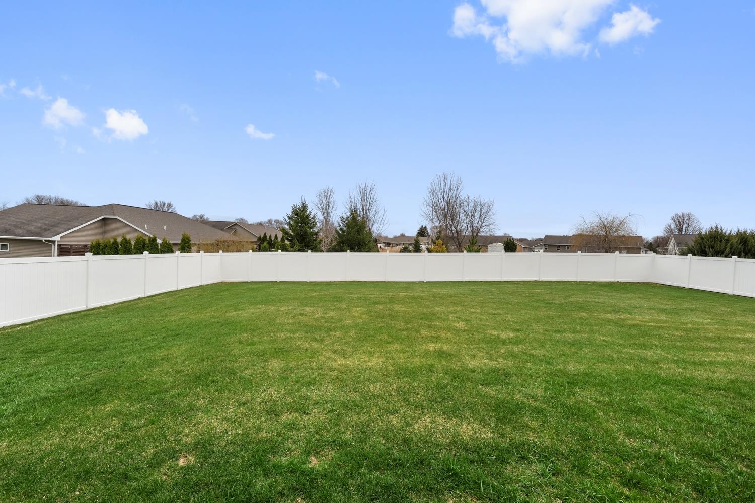 3165 Howard View Lane Green Bay, WI 54313 - Photo 24 of 30