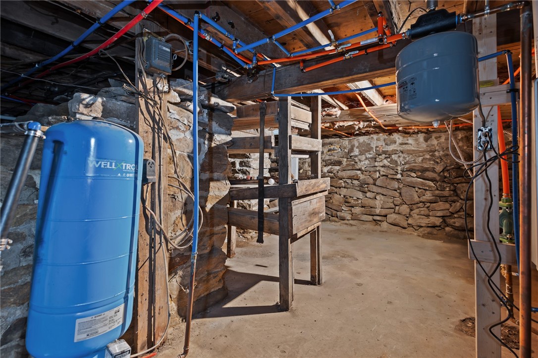 25 Carrs Trail Coventry, RI 02827 - Photo 39 of 45