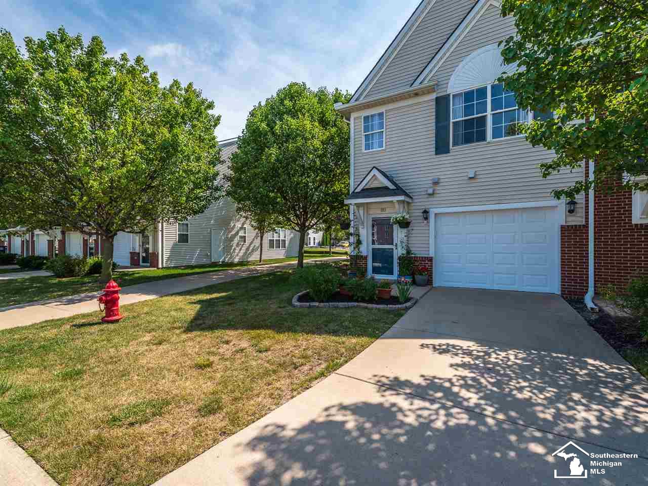 183 Timberbrook Dundee, MI 48131 - Photo 2 of 21 Gallery Image 2