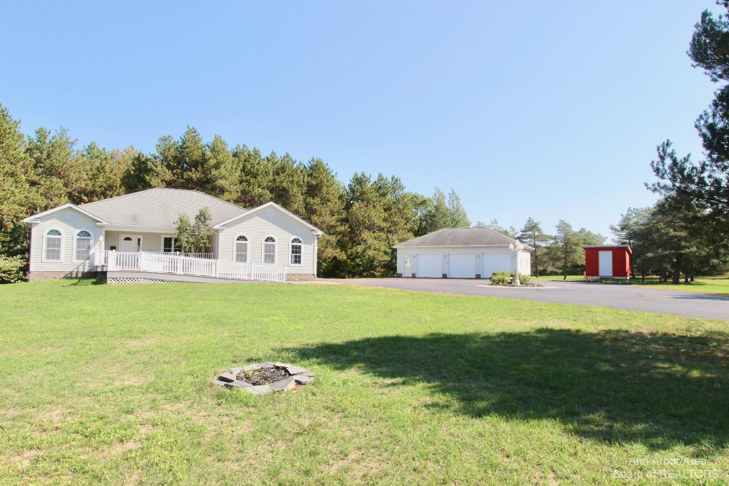 45224 Paradise Road Chassell, MI 49916 - Photo 4 of 63 Photo 4