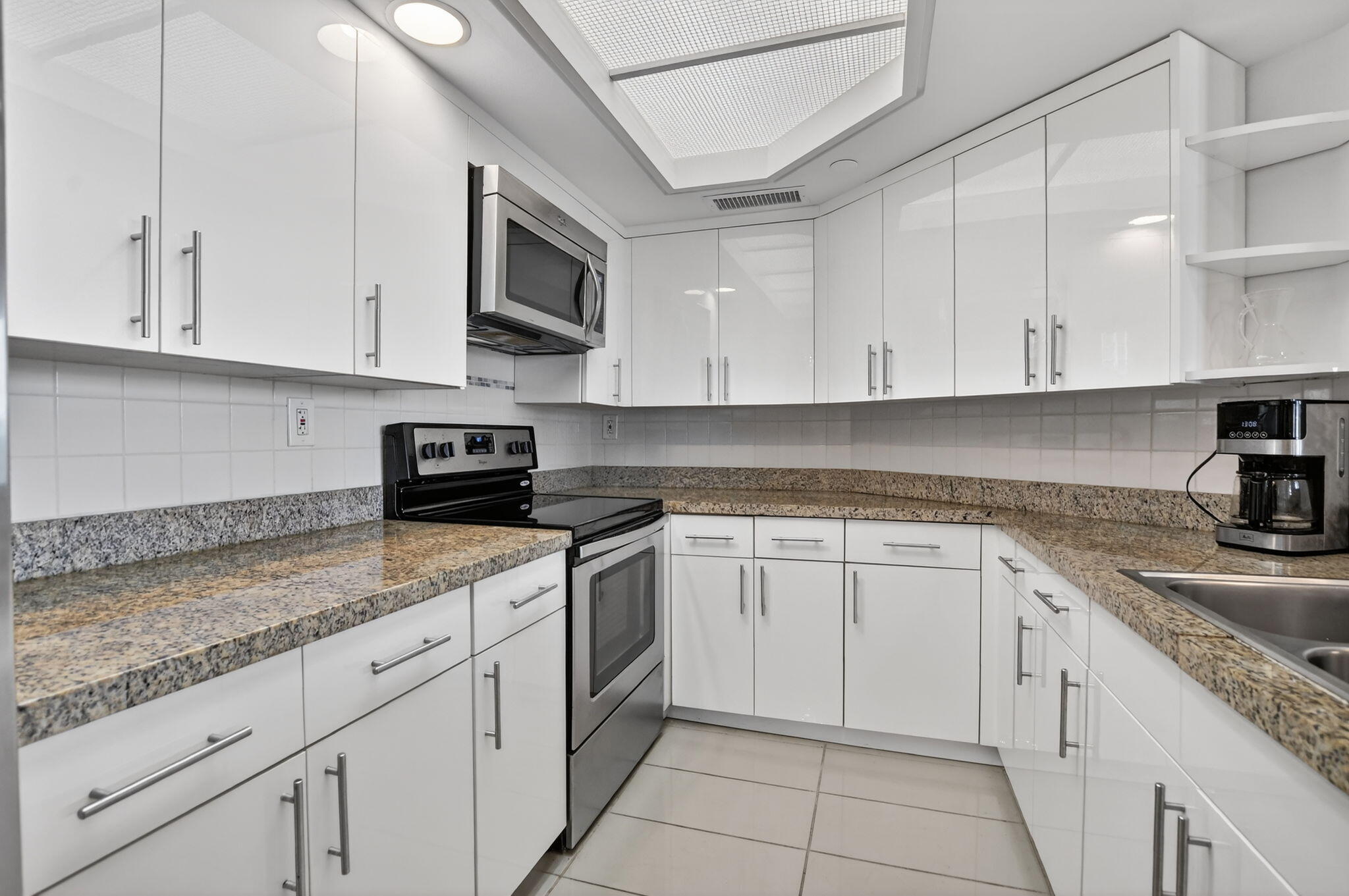 120 Southeast 5th Avenue, Unit 520 Boca Raton, FL 33432 - Photo 18 of 86 17-web-or-mls-DSC_9692