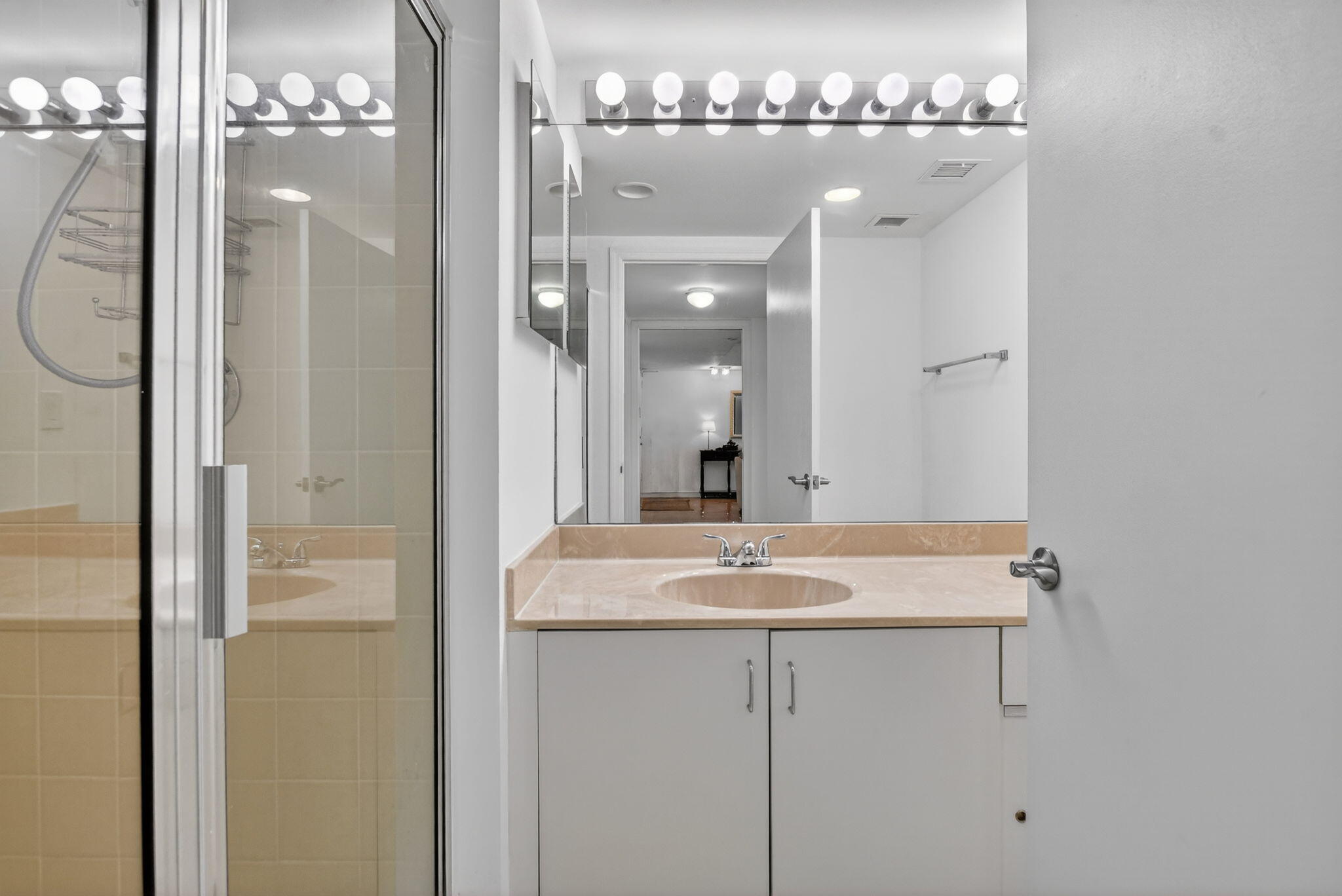 120 Southeast 5th Avenue, Unit 520 Boca Raton, FL 33432 - Photo 33 of 86 32-web-or-mls-DSC_9561