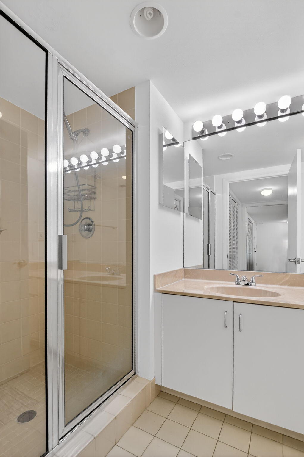 120 Southeast 5th Avenue, Unit 520 Boca Raton, FL 33432 - Photo 34 of 86 33-web-or-mls-DSC_9566