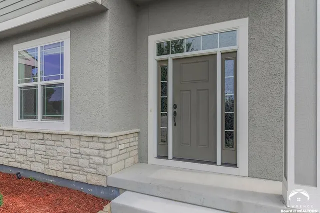 $529,900 | 1120 Klein Court, Lawrence, KS 66049