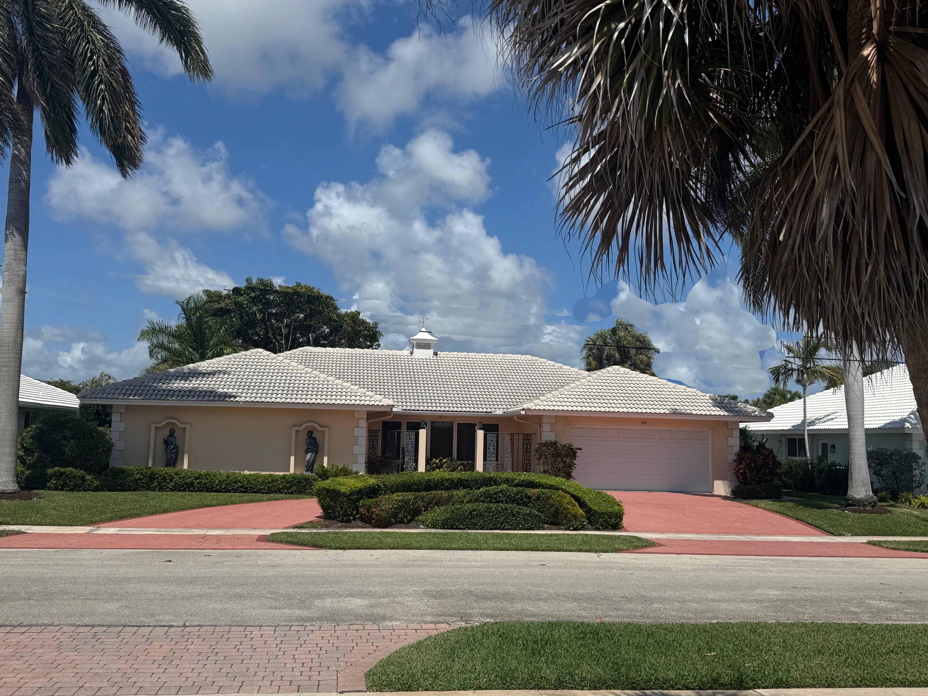 999 Pepperridge Terrace Boca Raton, FL 33486 - Photo 1 of 40 FrontPrime
