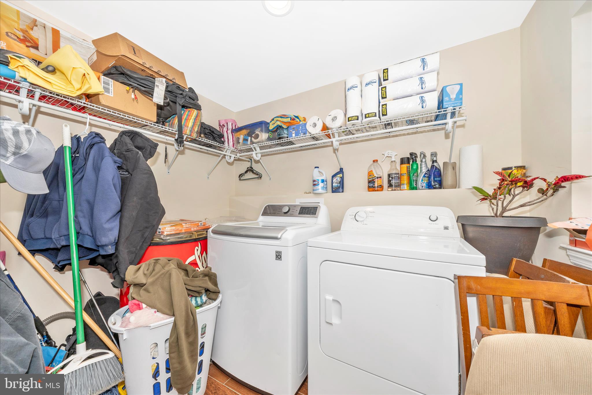9507 Main Street Damascus, MD 20872 - Photo 32 of 51 a utility room with dryer and washer