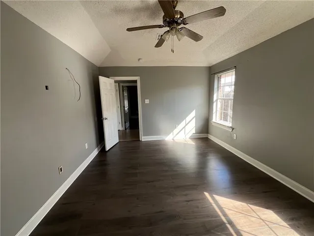 $1,500 | 5620 4th Street, Violet, LA 70092