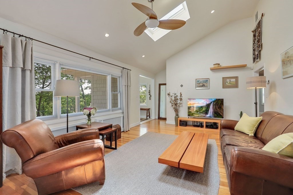 150 Concord Avenue Lexington, MA 02421 - Photo 3 of 36 Gallery Image 3