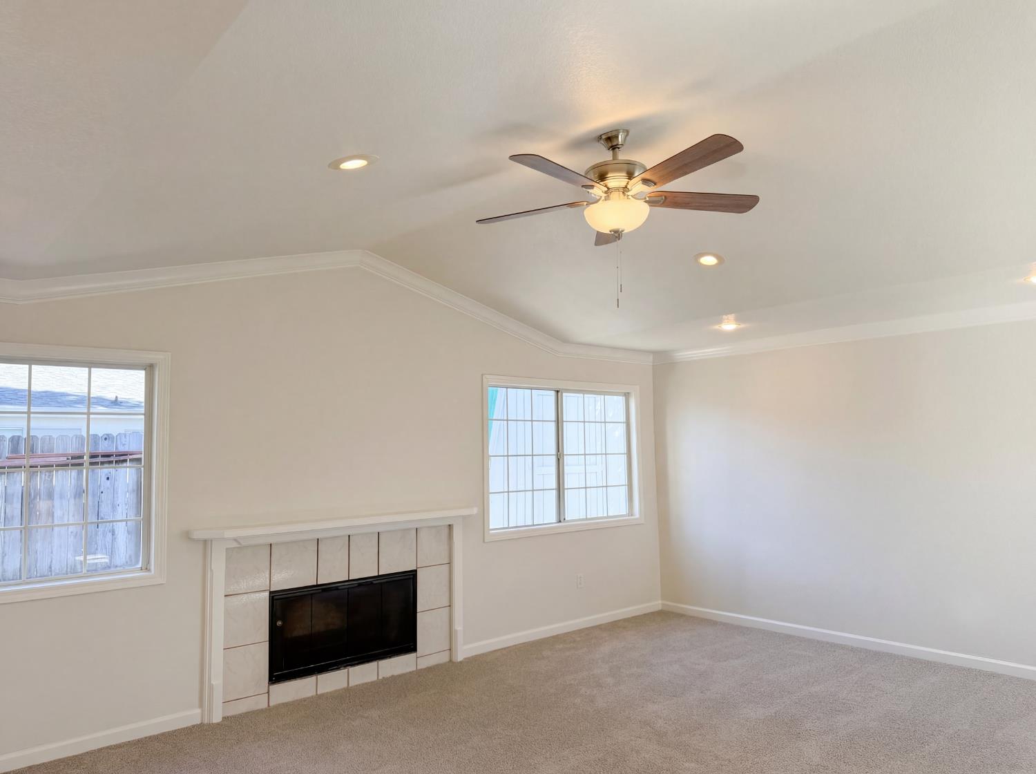 6909 Kittery Avenue Citrus Heights, CA 95621 - Photo 6 of 34