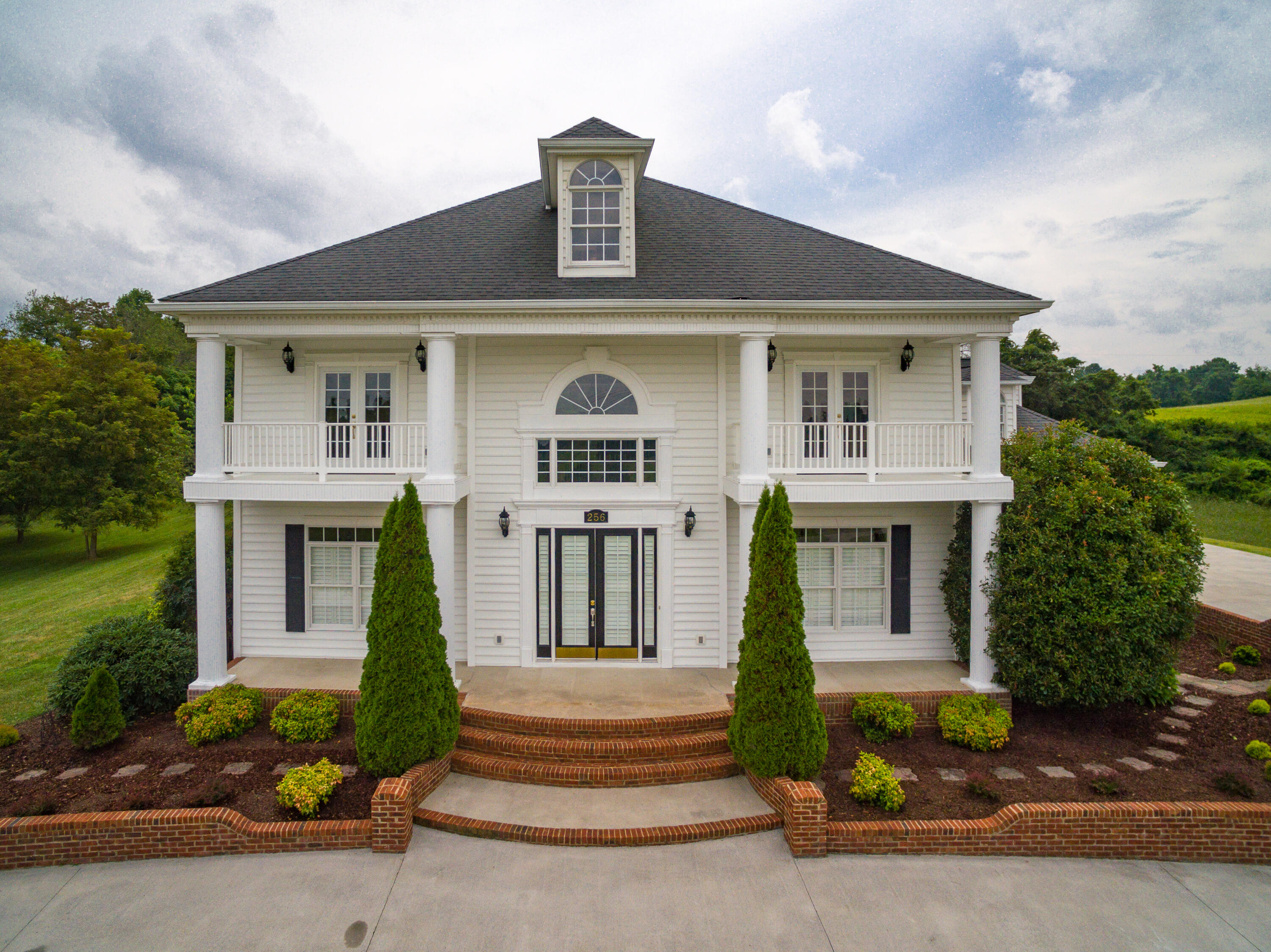 256 Eastern Star Rd-43