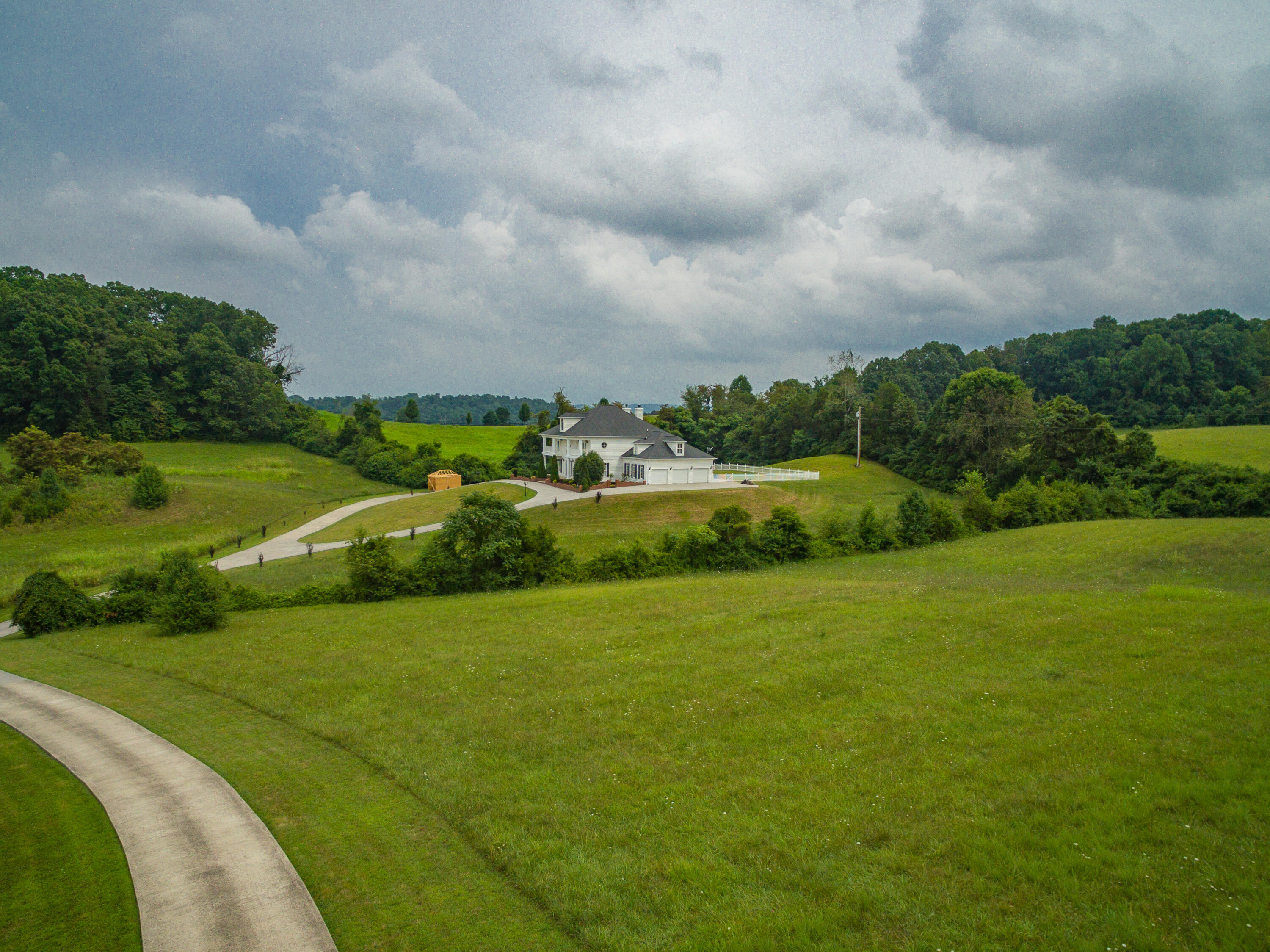 256 Eastern Star Rd-46