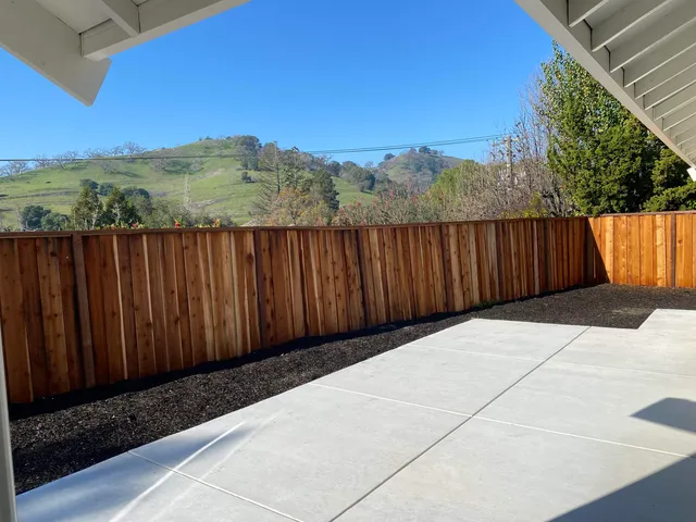 $1,279,999 | 11 Paddock Court, Pleasant Hill, CA 94523