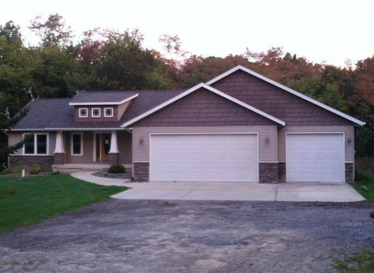 1660 Bella Pines Road Lowell, MI 49331 - Photo 1 of 17 Primary Photo