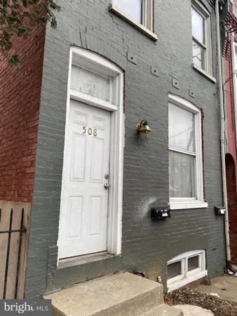 $1,295 | 508 South Prince Street, Lancaster, PA 17603
