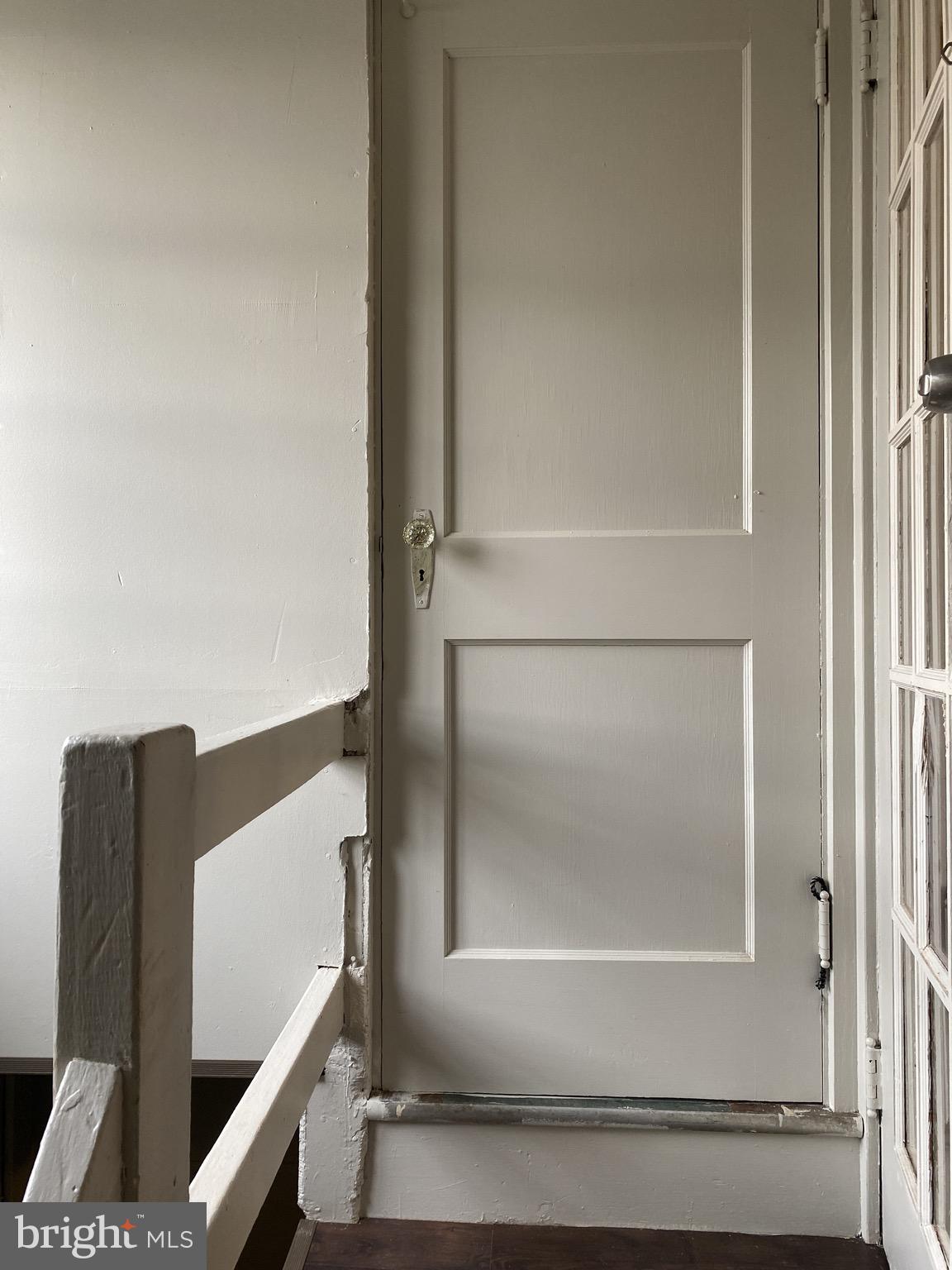 508 South Prince Street Lancaster, PA 17603 - Photo 14 of 21 a bathroom with a bathtub