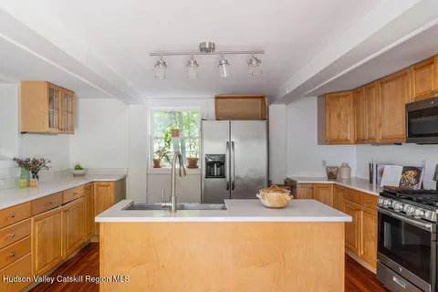 $505,000 | 1400 Albany Avenue, Valatie, NY 12184