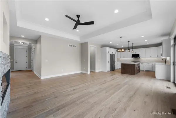 $729,900 | 1225 Noble Drive, Des Plaines, IL 60018