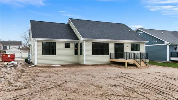 $729,900 | 1225 Noble Drive, Des Plaines, IL 60018