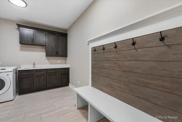 $729,900 | 1225 Noble Drive, Des Plaines, IL 60018