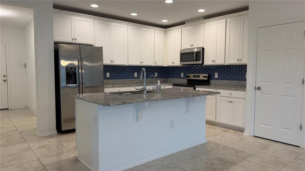 12218 Gothic Rd Spring Hill Spring Hill, FL 34610 - Photo 4 of 22 Gallery Image 4