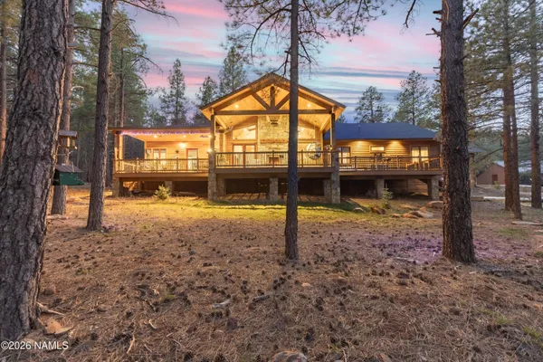 $2,390,000 | 252 West Dawn Circle, Munds Park, AZ 86017