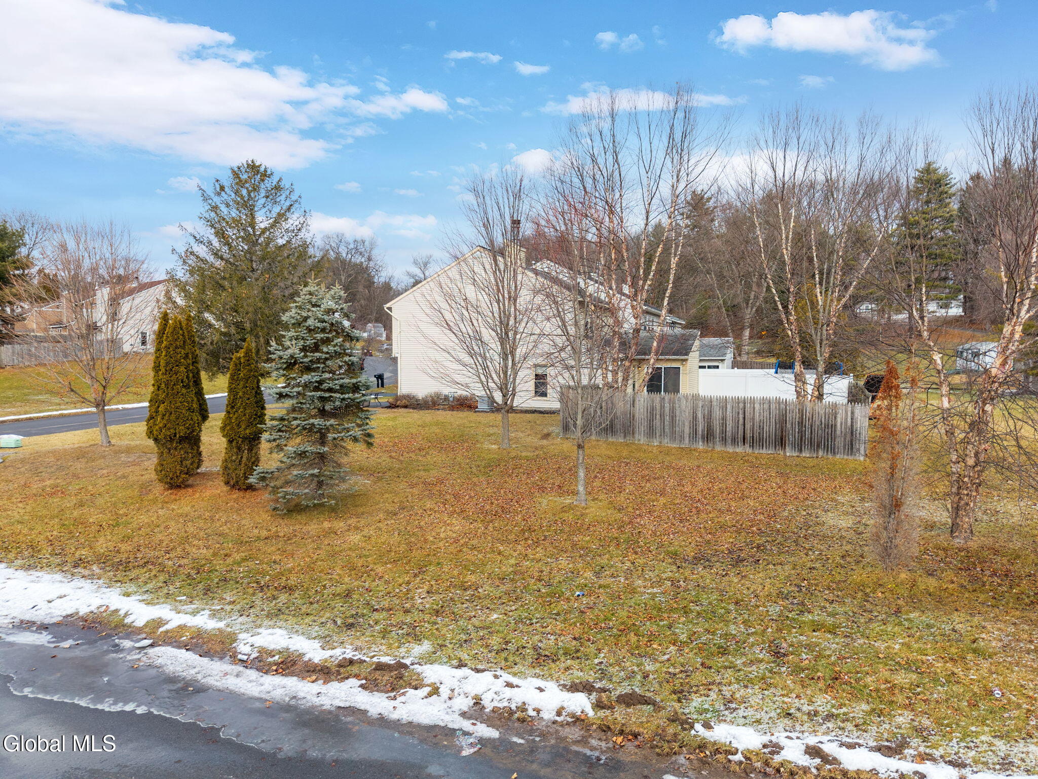 2 Carriage Road Clifton Park, NY 12065 - Photo 38 of 48 29-2CarriageRd_29