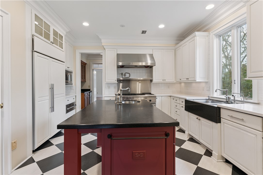 2307 Pelican Street St. Simons Island, GA 31522 - Photo 20 of 72