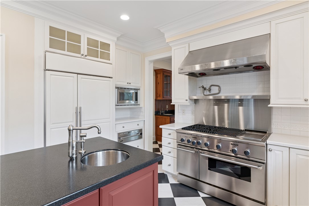 2307 Pelican Street St. Simons Island, GA 31522 - Photo 46 of 72