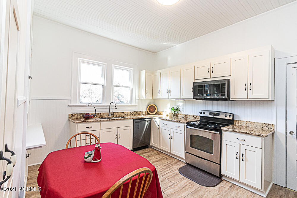 405 East Branch Street Spring Hope, NC 27882 - Photo 14 of 44 Eat in Kitchen all new appliances, granite counter tops & new cabinets.