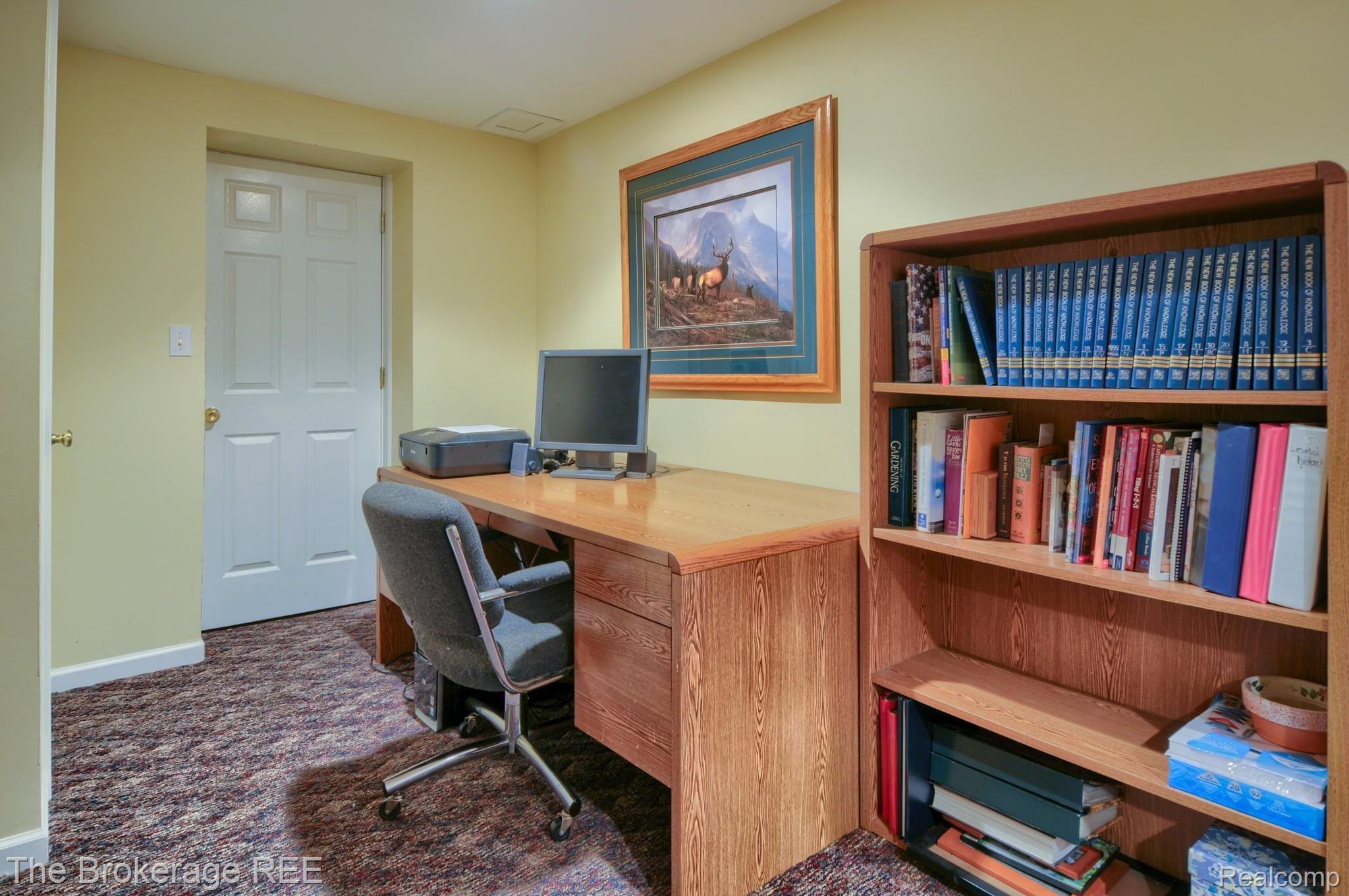 11136 Whispering Ridge Trail Fenton, MI 48430 - Photo 36 of 38 SD3_3002-HDR(5).jpg