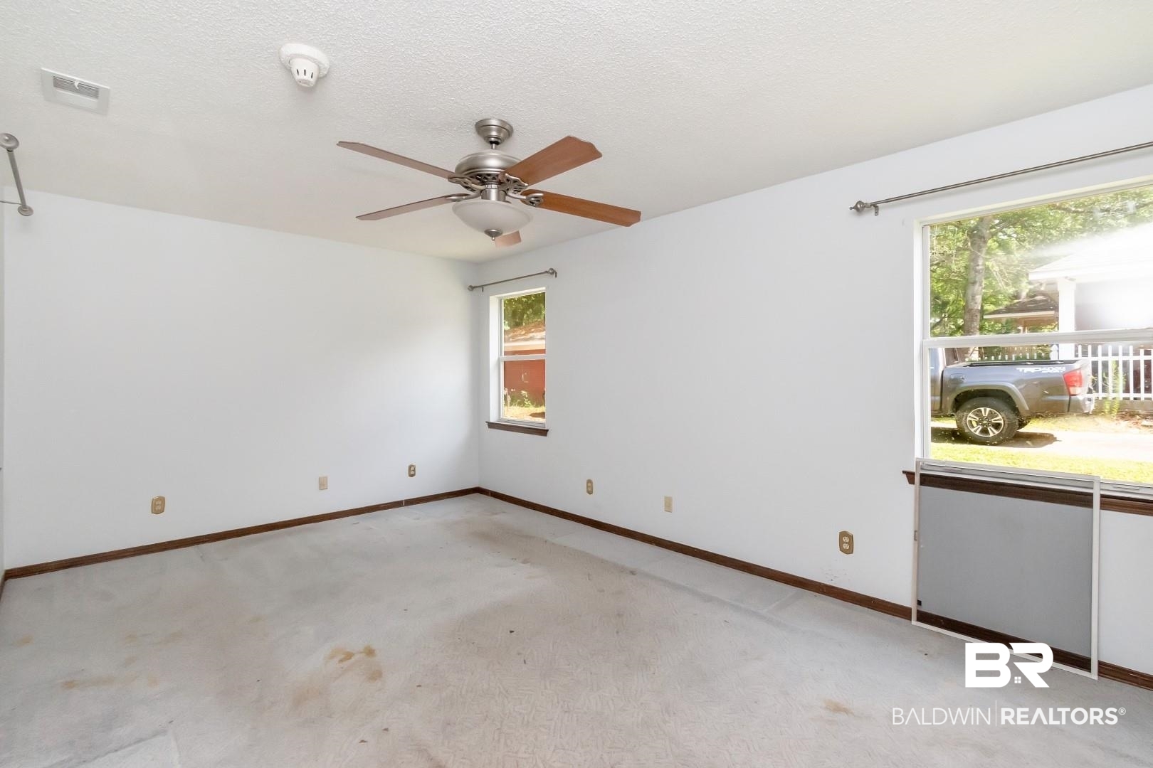 955 Louise Avenue Mobile, AL 36609 - Photo 16 of 30