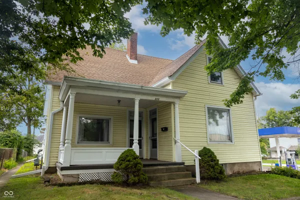 $279,500 | 111 North Grant Avenue, Crawfordsville, IN 47933