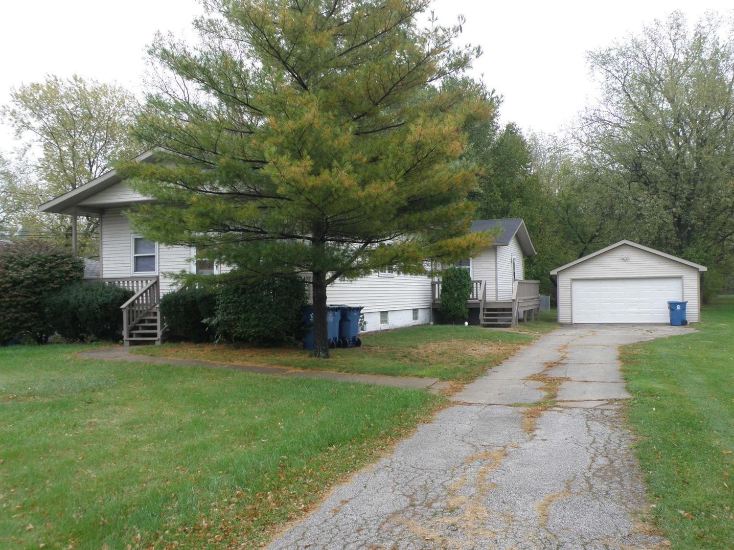 9503-9505 Spring Street Highland, IN 46322 - Photo 1 of 10 1500x1124