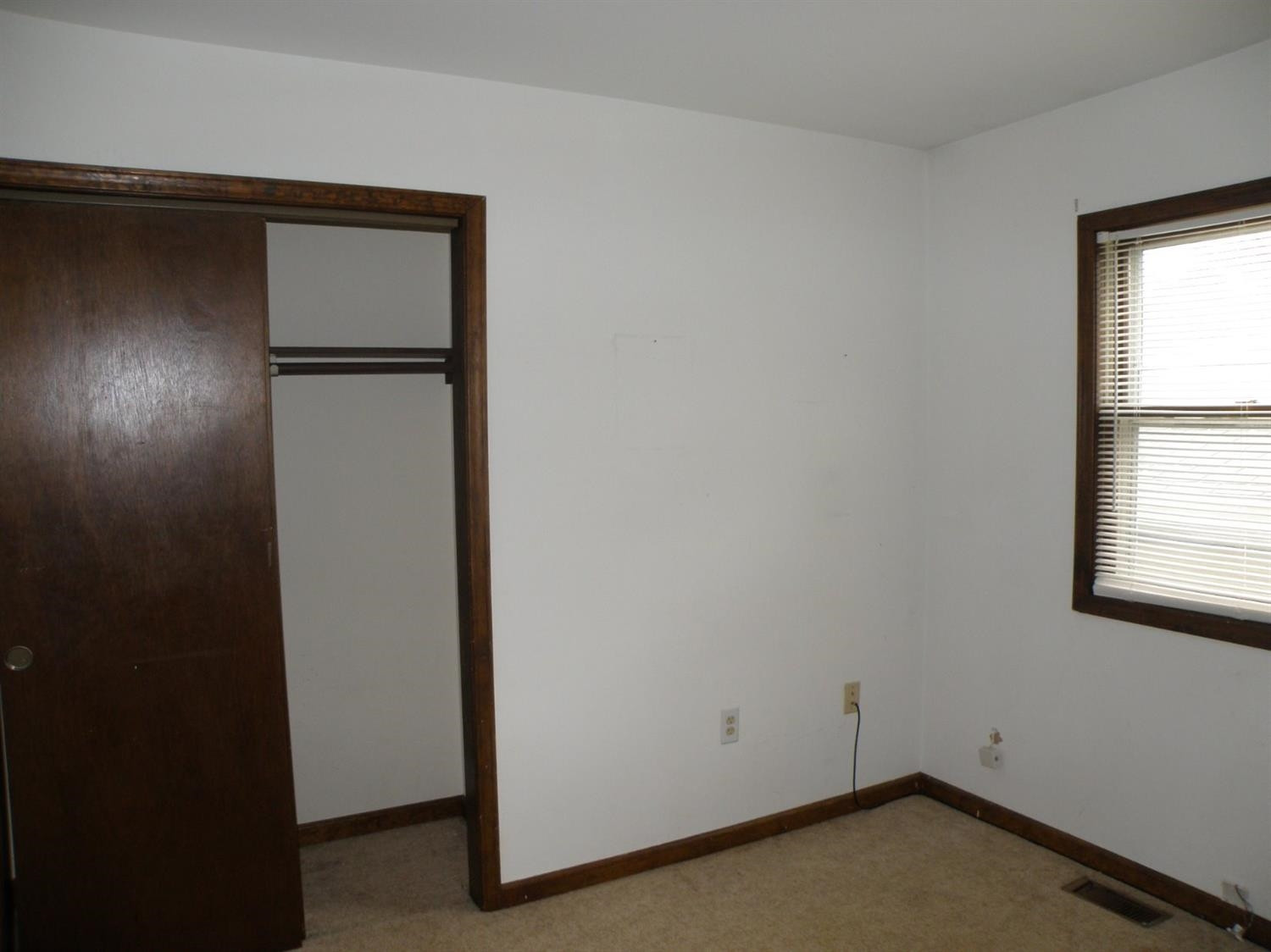 9503-9505 Spring Street Highland, IN 46322 - Photo 6 of 10 1500x1124
