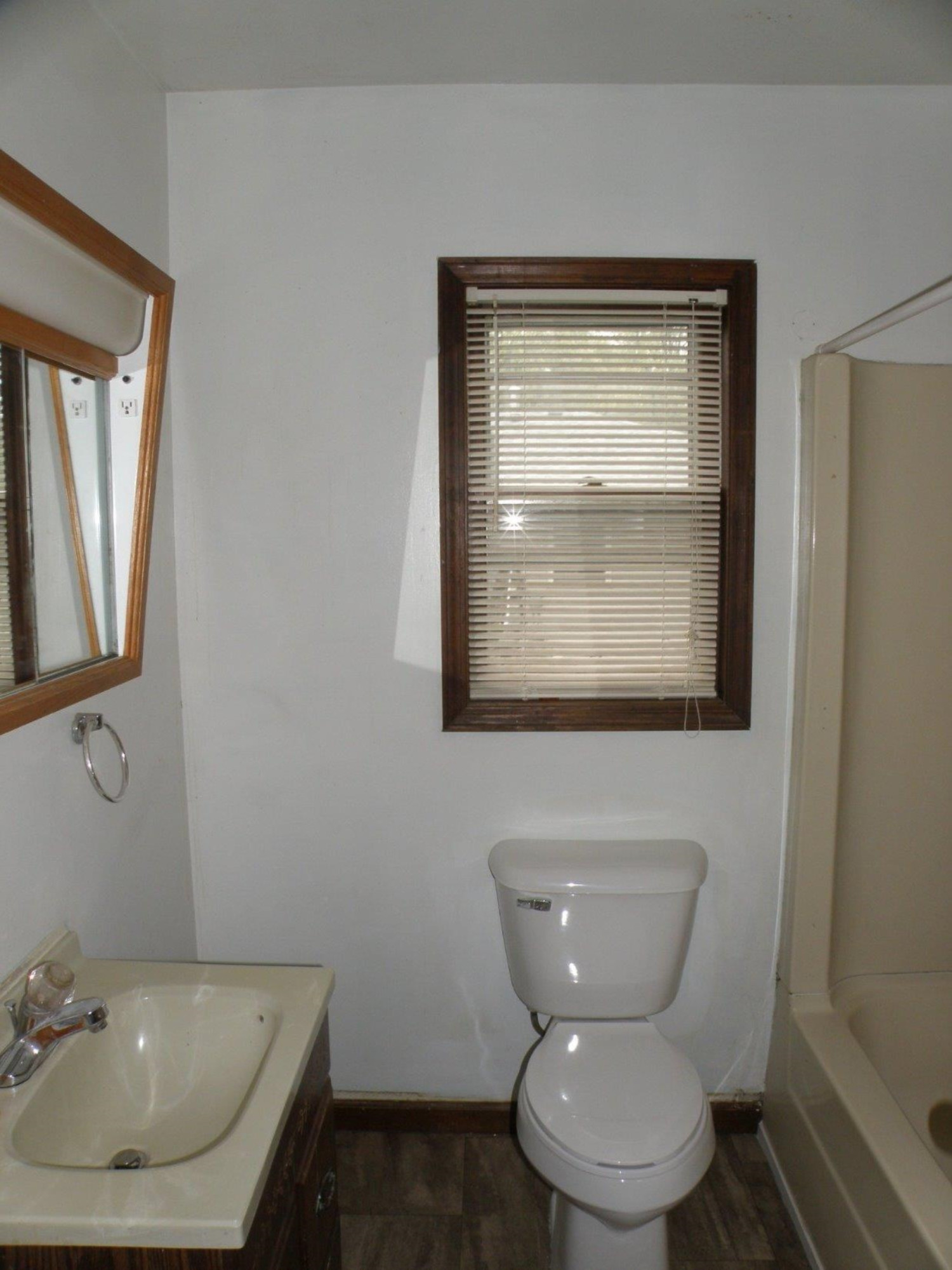 9503-9505 Spring Street Highland, IN 46322 - Photo 9 of 10 1500x2000