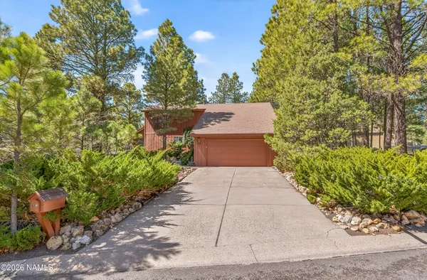$750,000 | 1741 North Columbia Circle, Flagstaff, AZ 86004