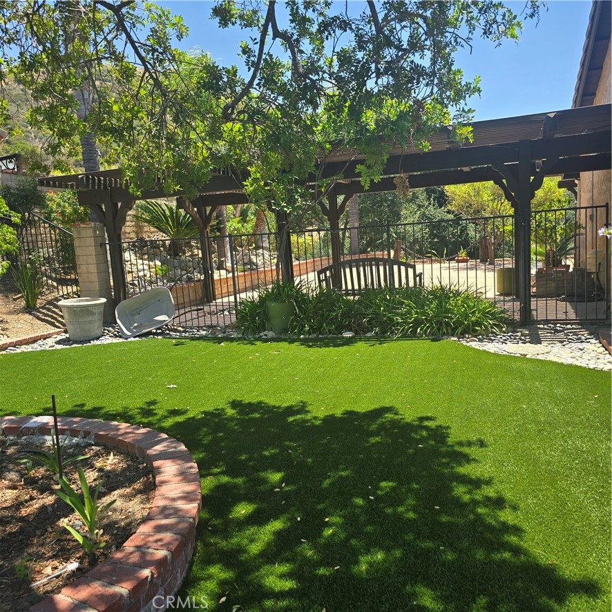 7134 Dos Rios Drive Tujunga, CA 91042 - Photo 17 of 24