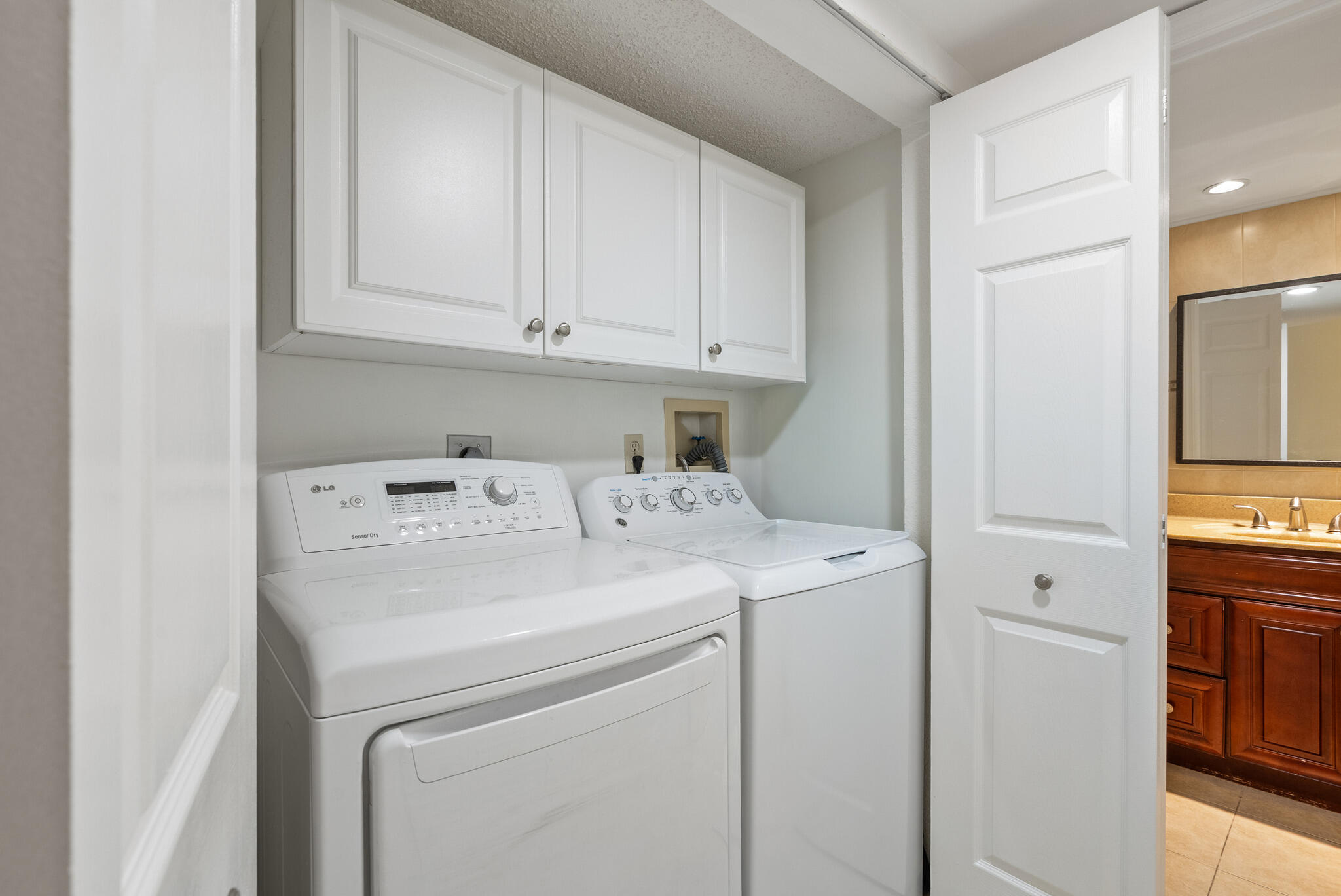 260 Northwest 67th Street, Unit A204 Boca Raton, FL 33487 - Photo 21 of 31 DSC06203