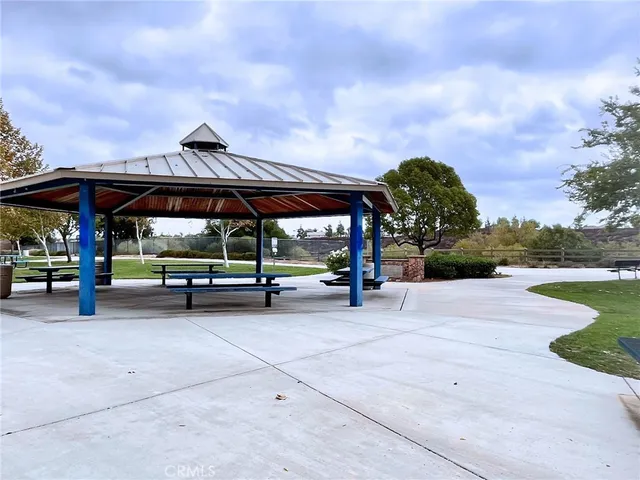 a view of outdoor space with porch and entertaining space