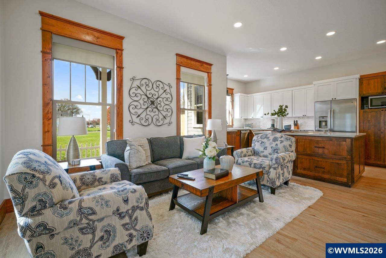 46 Walnut Street Independence, OR 97351 - Photo 10 of 44 Gallery Image 10