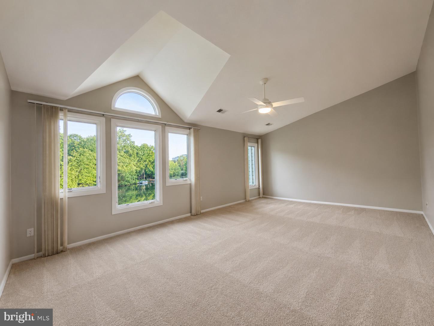 1975 Lakeport Way Reston, VA 20191 - Photo 20 of 35
