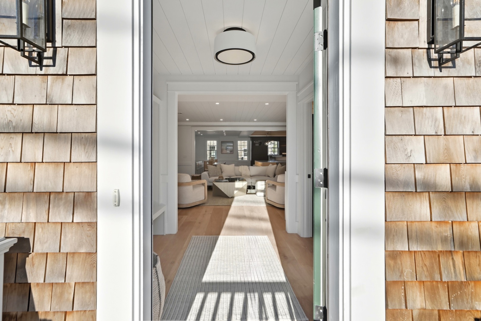 2 Mariner Way Nantucket, MA 02554 - Photo 13 of 34