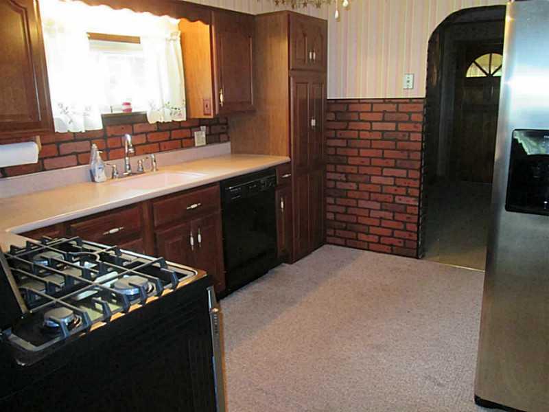 112 Kaltenbaugh Road Renfrew, PA 16053 - Photo 8 of 24 Kitchen.
