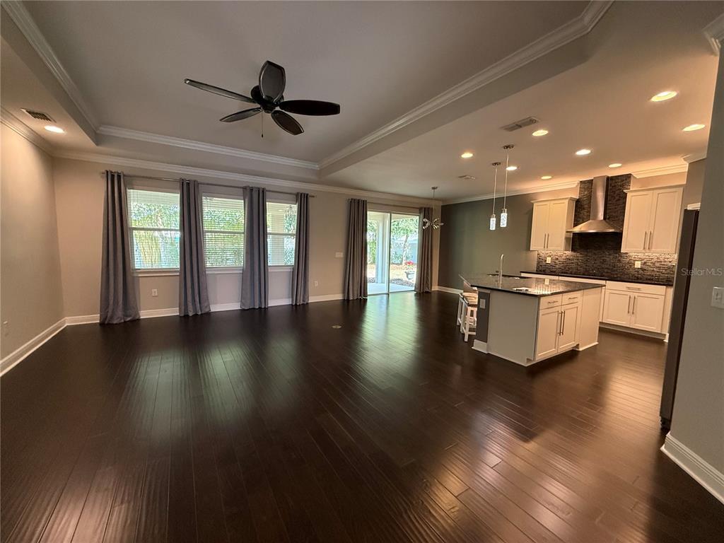 2894 Sand Oak Loop Apopka, FL 32712 - Photo 4 of 69