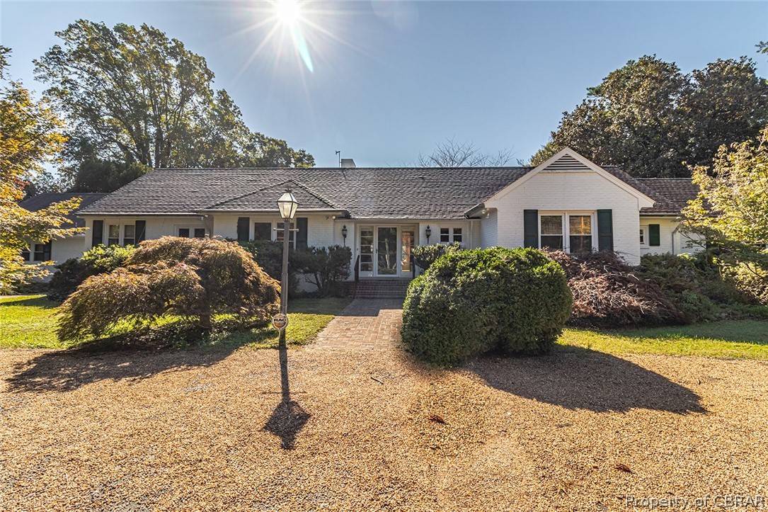 429 Irvington Road Kilmarnock, VA 22482 - Photo 1 of 48 Gallery Image 1