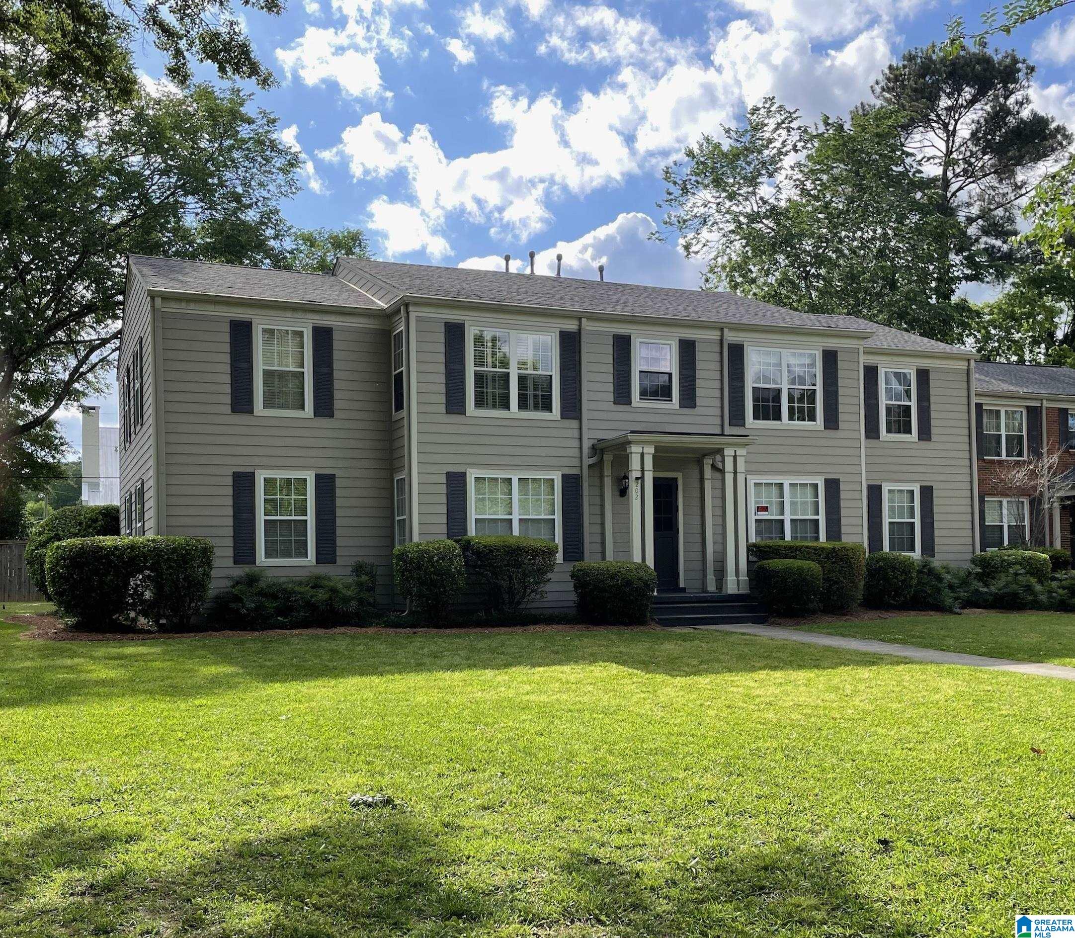 202 Fox Hall Road, Unit D Birmingham, AL 35213 - Photo 1 of 12