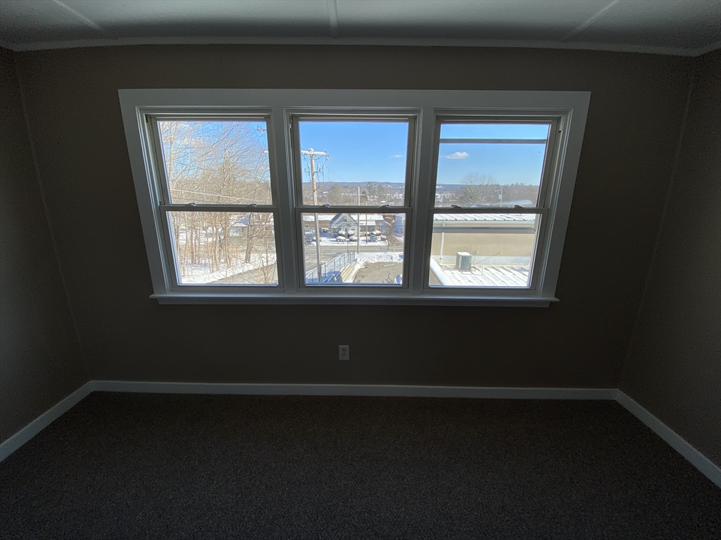 7 Kosmas Street, Unit 2 Webster, MA 01570 - Photo 8 of 13