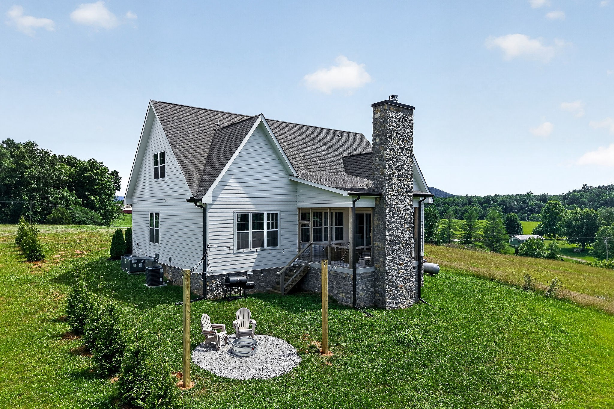617 Post Road Rock Island, TN 38581 - Photo 11 of 64