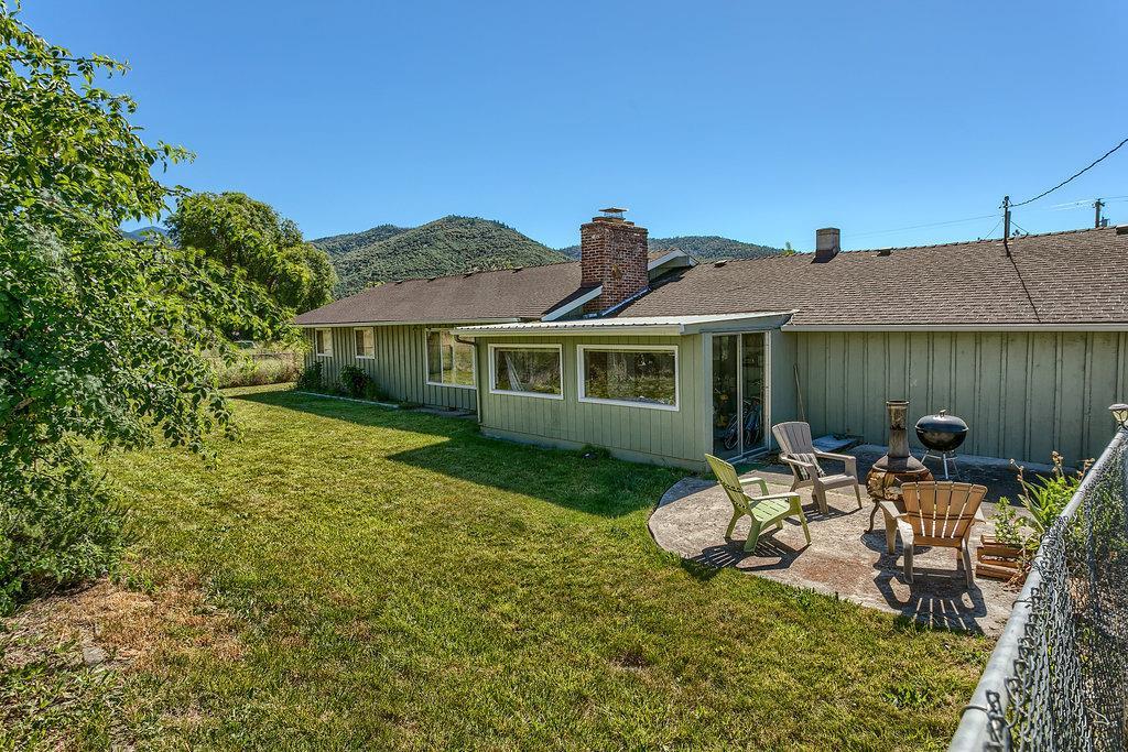 840 South Valley View Road Ashland, OR 97520 - Photo 26 of 31 Additional Photo