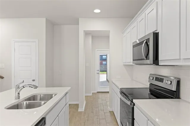 $263,999 | 4006 Avion Drive, Sanger, TX 76266